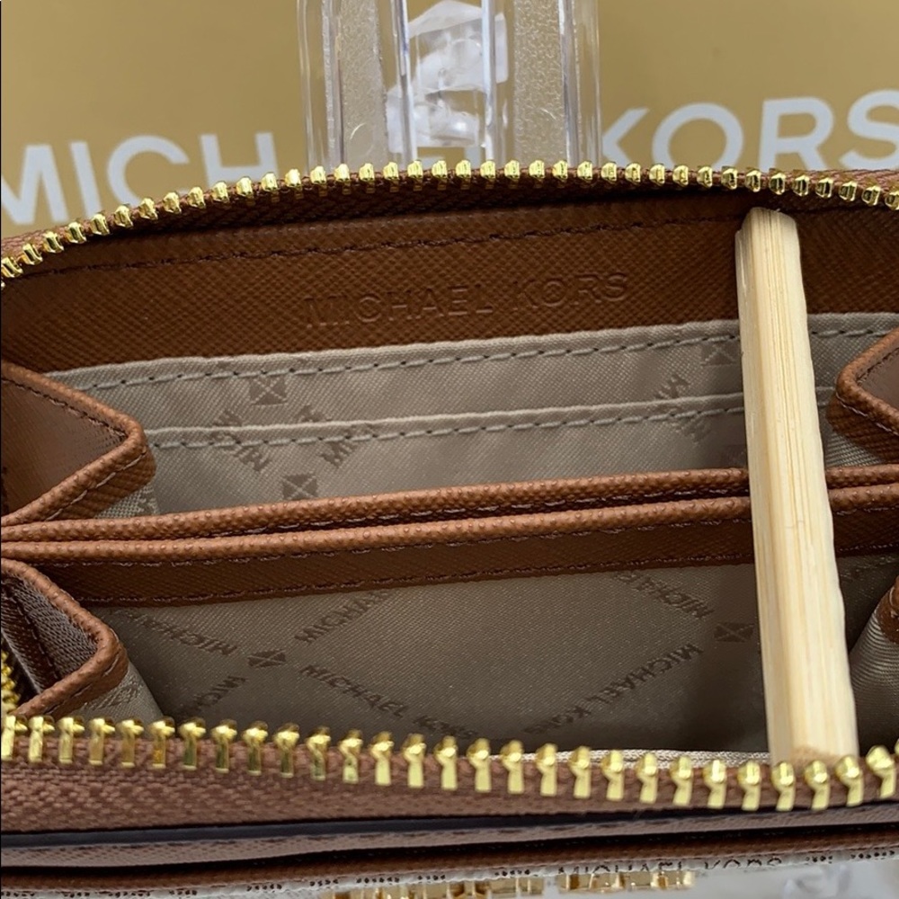 MICHAEL KORS JET SET TRAVEL MD ZA CARD CASE - Picture 7 of 16